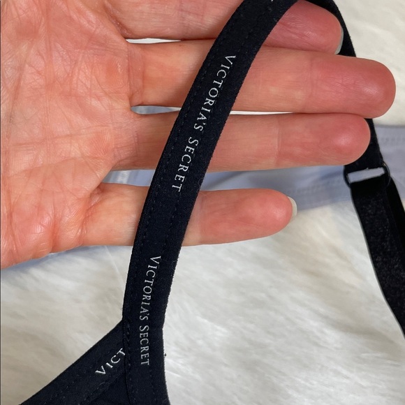 Victoria's Secret Black and Gray Bra Set BB 36 C - Picture 10 of 11